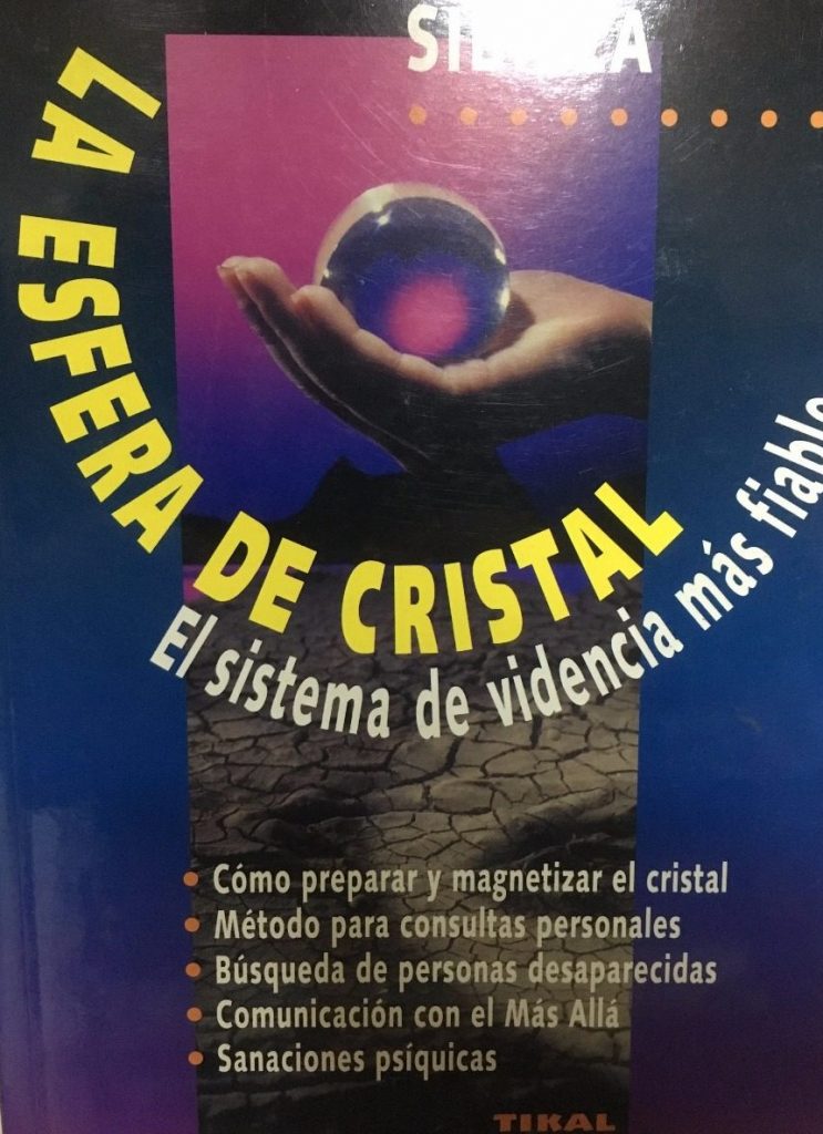 LA ESFERA DE CRISTAL